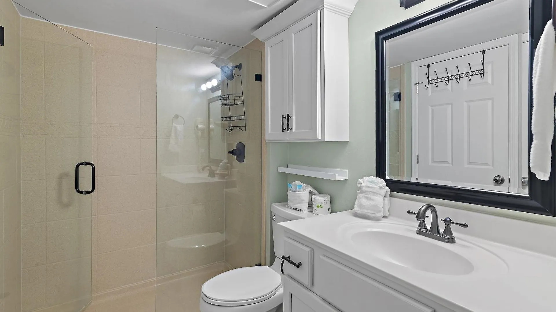 Biggest 2 Bedroom Corner Unit, 16Th Flr Beachfront At Pelican Destin