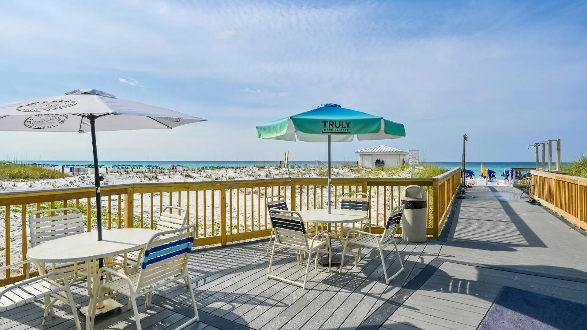 Biggest 2 Bedroom Corner Unit, 16Th Flr Beachfront At Pelican Destin Apartment