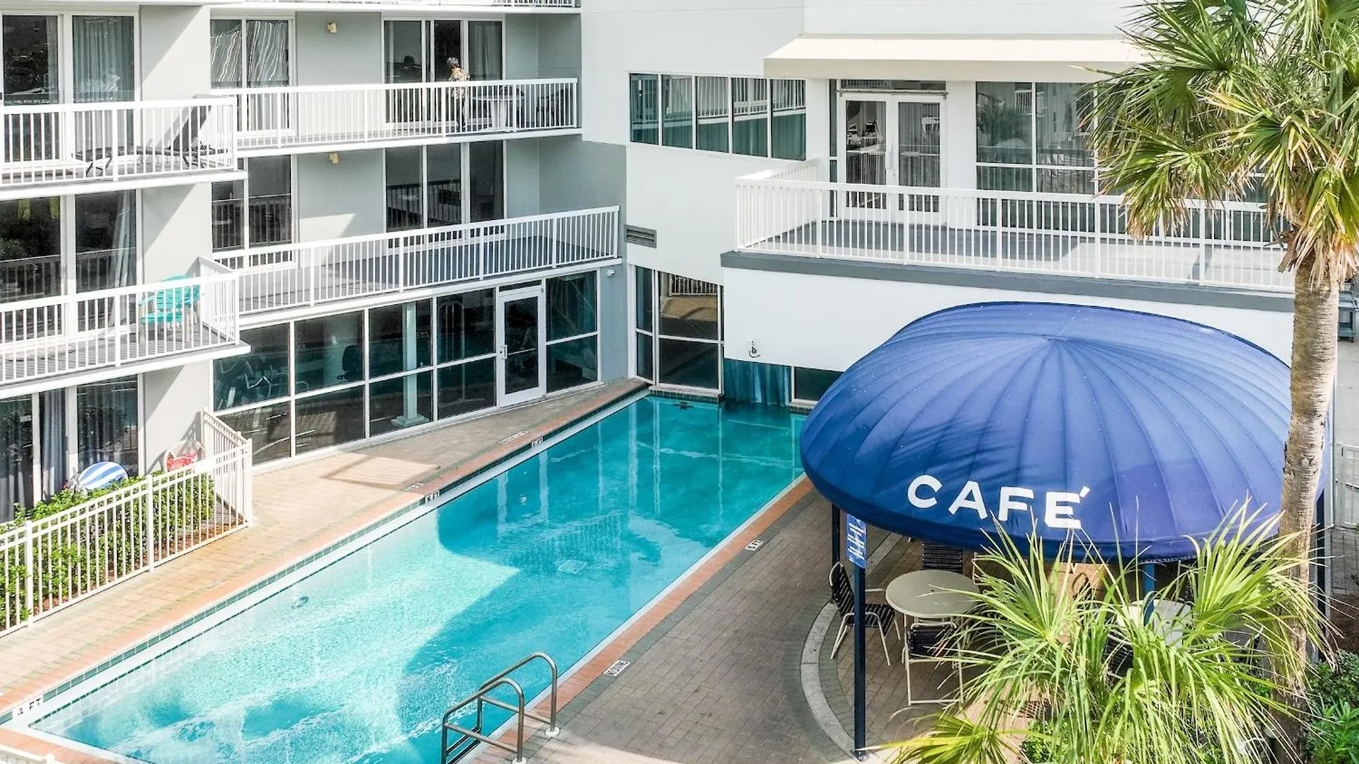 Biggest 2 Bedroom Corner Unit, 16Th Flr Beachfront At Pelican Destin Apartment